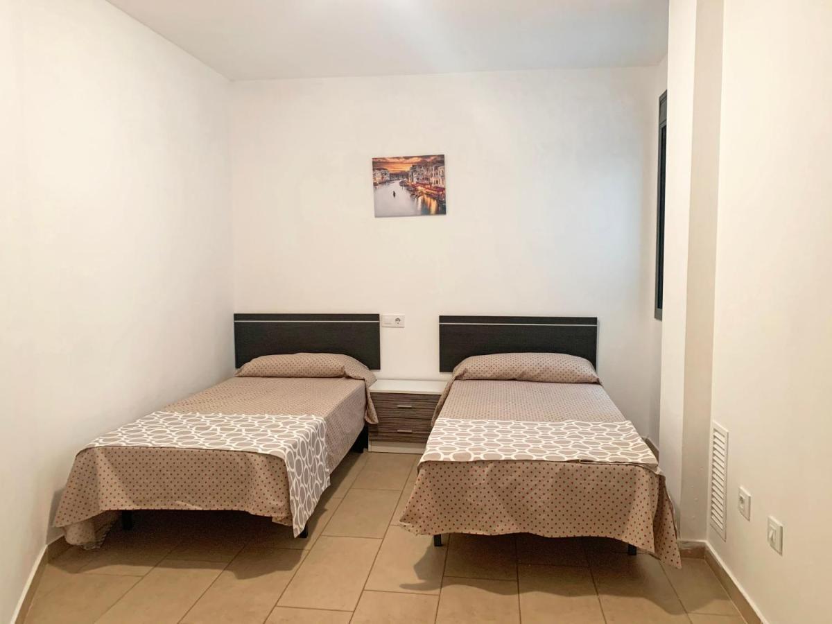 Apartamentos Peniscola Lowcost 3000 المظهر الخارجي الصورة